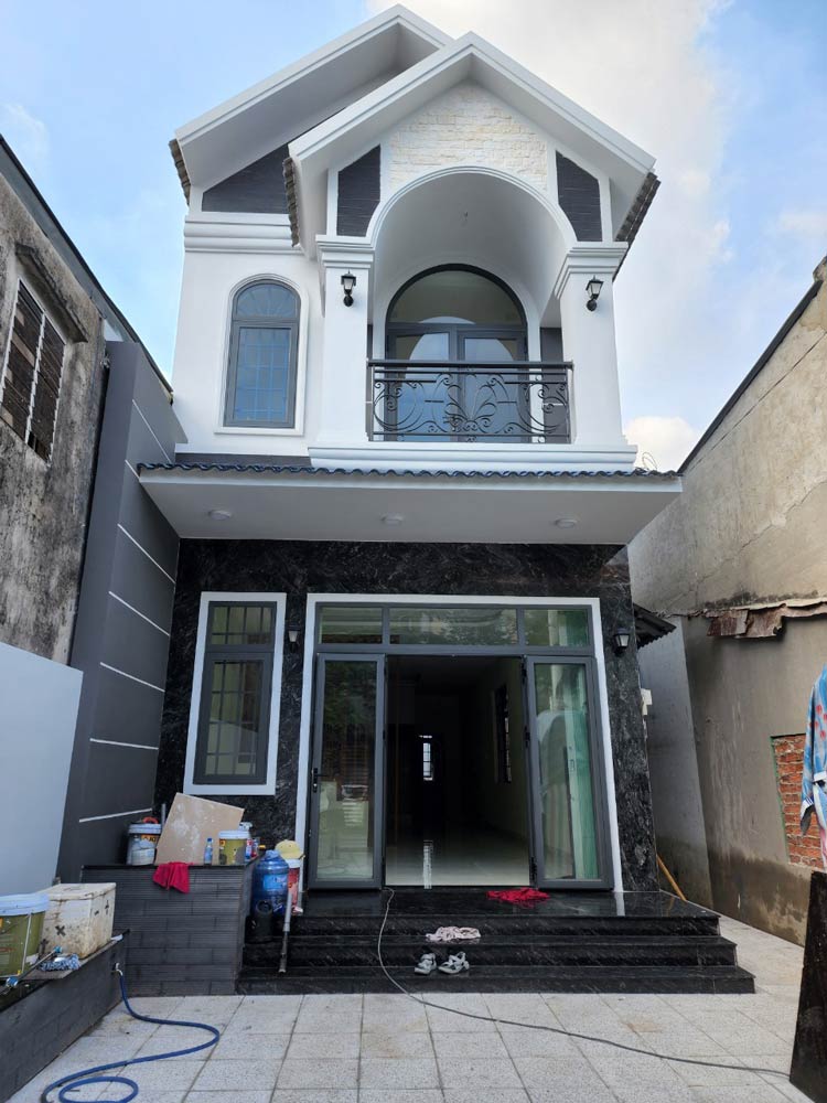 Thi công xây dựng trọn gói nhà phố 2 tầng hiện đại. Ảnh 5