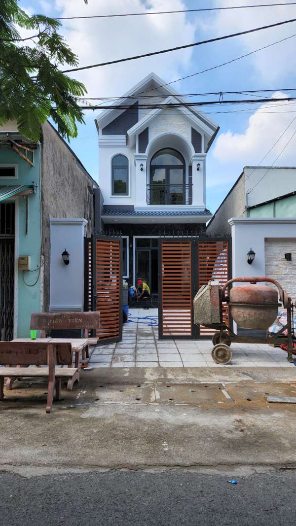 Thi công xây dựng trọn gói nhà phố 2 tầng hiện đại. Ảnh 6