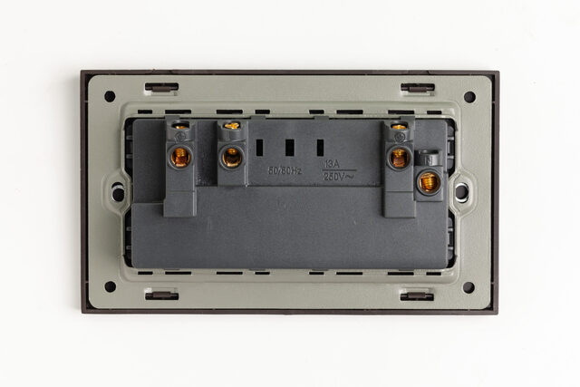 Ổ cắm điện đa năng cao cấp LGTech LG-B20-065 4