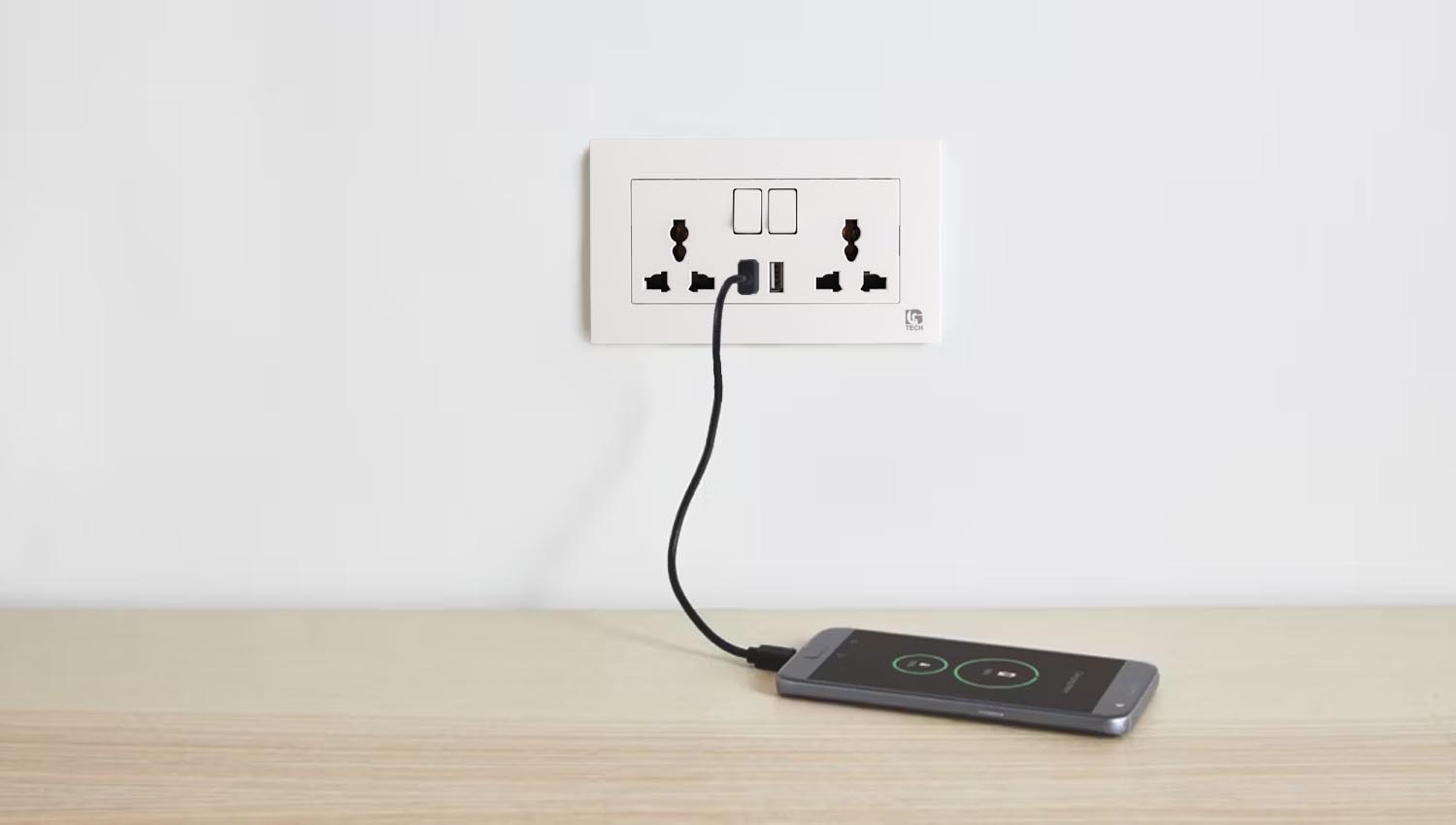 Ổ cắm 5 chấu đa năng: Giải pháp sạc nhanh không thể bỏ lỡ 7 Ổ cắm 5 chấu đa năng: Giải pháp sạc nhanh không thể bỏ lỡ 7