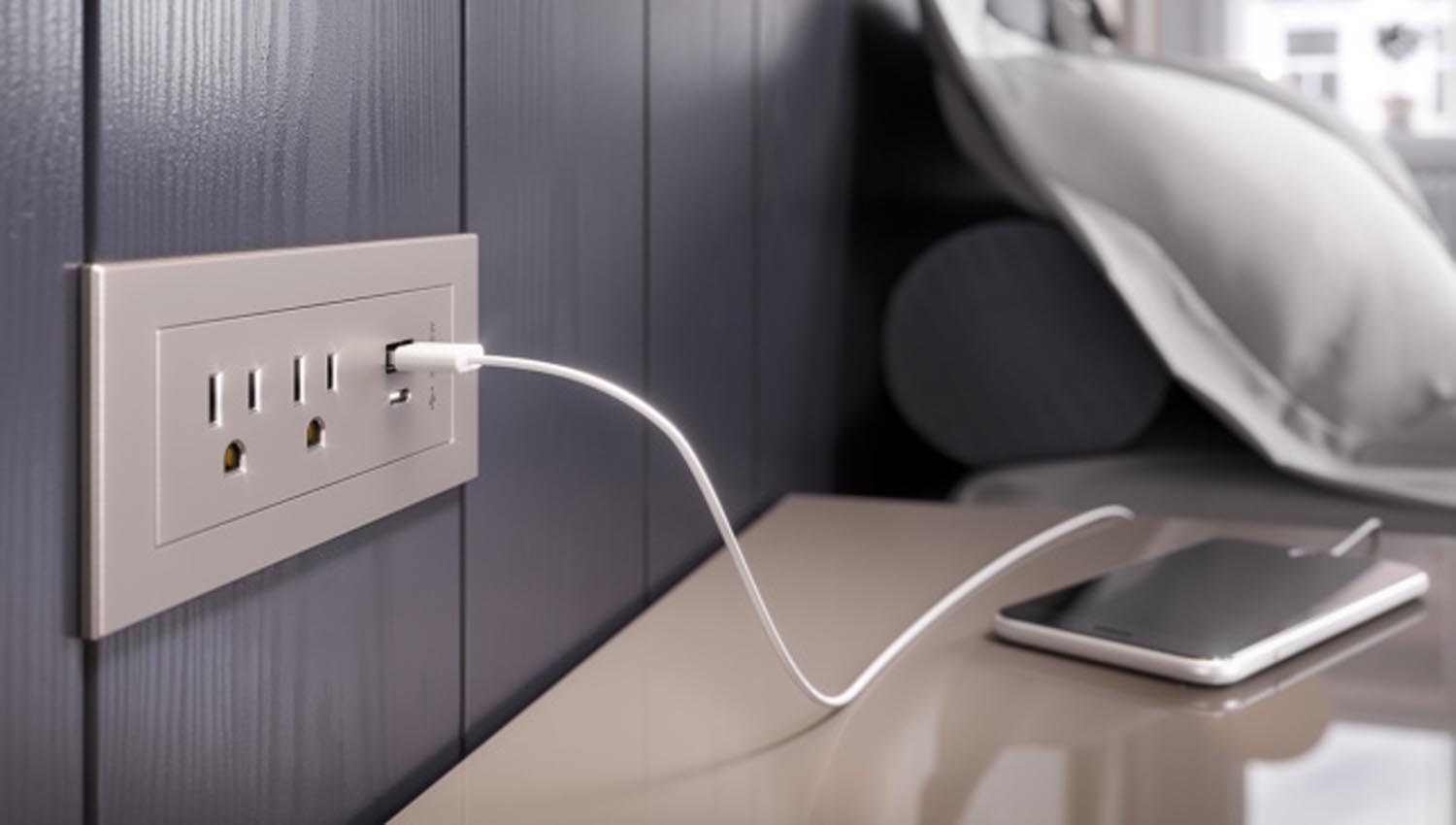 Cách lựa chọn ổ cắm điện có cổng USB phù hợp 5 Cách lựa chọn ổ cắm điện có cổng USB phù hợp 5