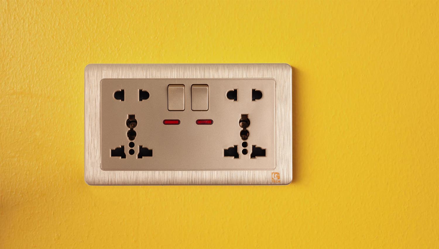 Tại sao ngày càng có nhiều người chọn ổ cắm 5 chấu? 10 Tại sao ngày càng có nhiều người chọn ổ cắm 5 chấu? 10